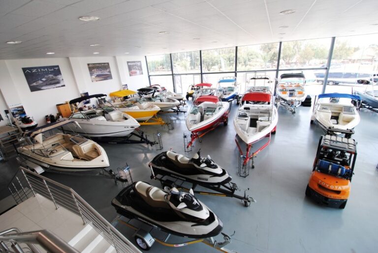 Boat Dealers Near Me: